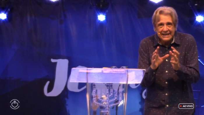 A Importância da Comunhão e da Oração em Tempos Difíceis