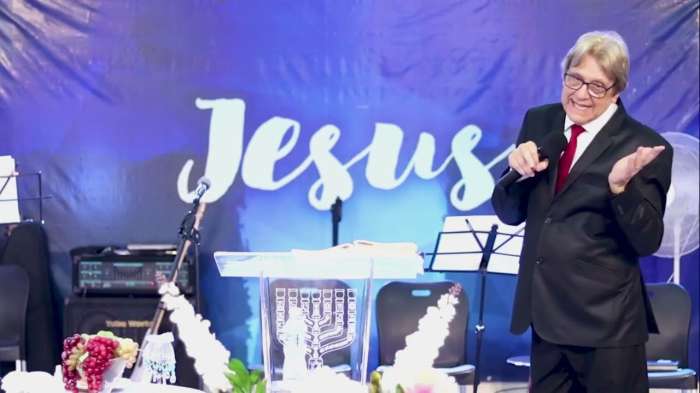 O Amor e a Humildade: Uma Análise do Evangelho de João